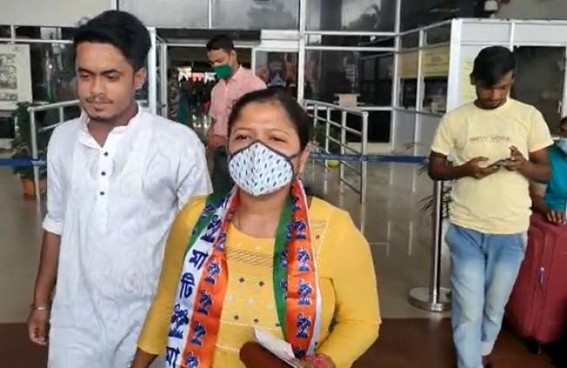 After Attack on Trinamool Chatra Parishad member, Jaya Datta arrives in Tripura : Says, 'Expecting more Police Cases Against Us in Coming Days' After Attack on Trinamool Chatra Parishad member, Jaya Datta arrives in Tripura : Says, 'Expecting more Police Cases Against Us in Coming Days'